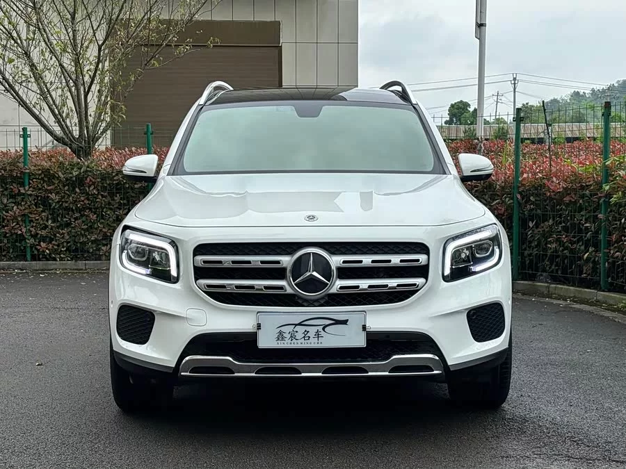 Mercedes Benz GLB
