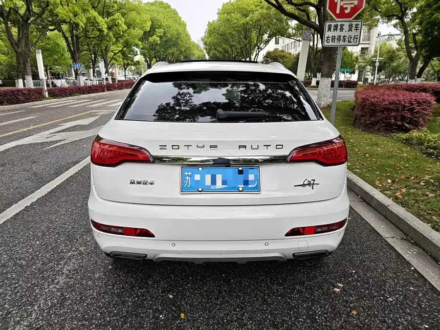 Zotye SR7