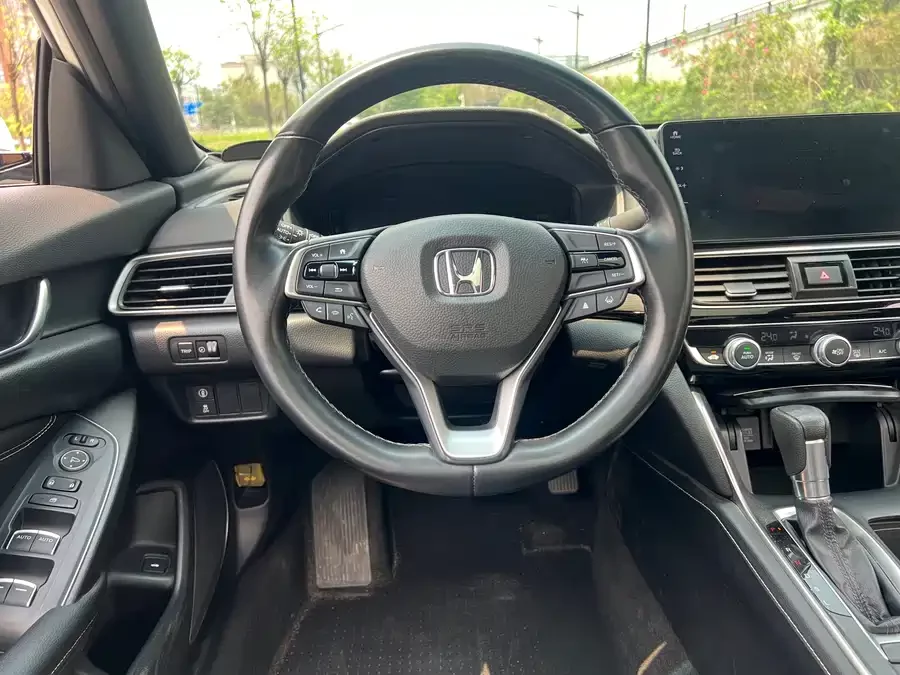 Honda Inspire