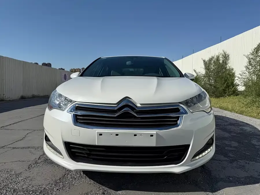 Citroën C4L