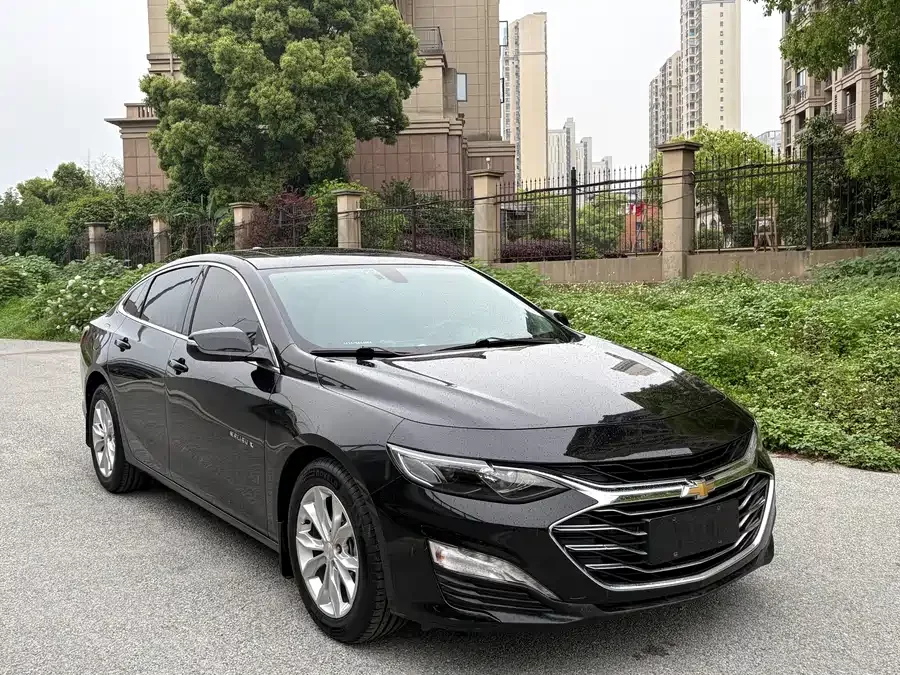 Chevrolet Malibu XL