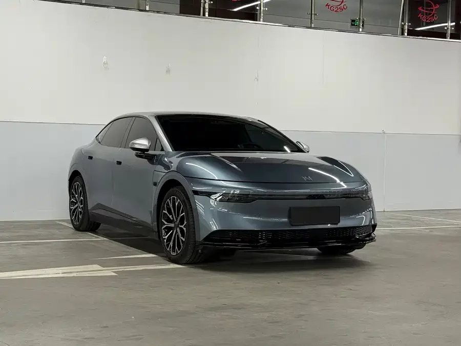 Zeekr 007
