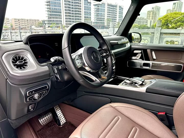 Mercedes-Benz G-rated