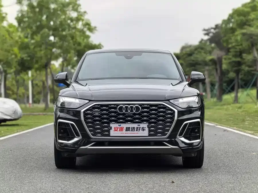 Audi Q5L Sportback