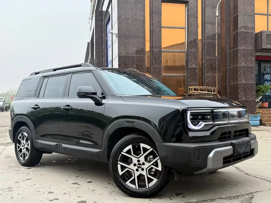 BAIC BJ30