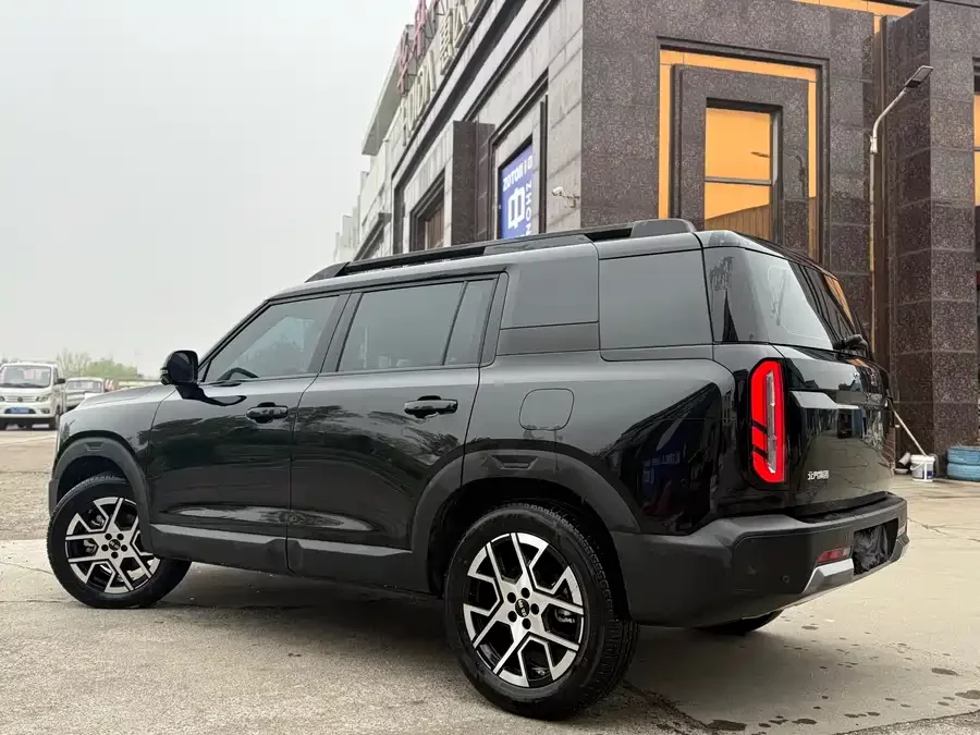 BAIC BJ30