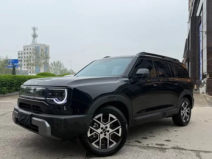 BAIC BJ30