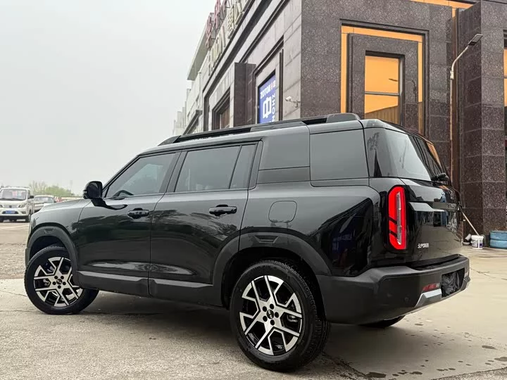 BAIC BJ30