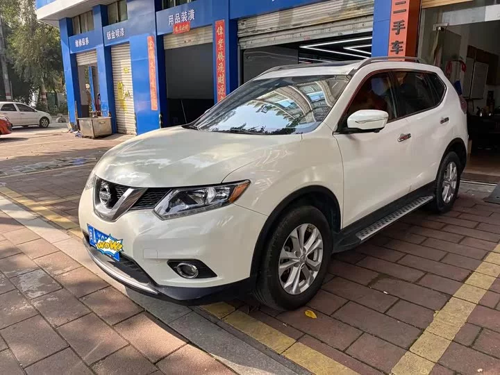Nissan Qijun