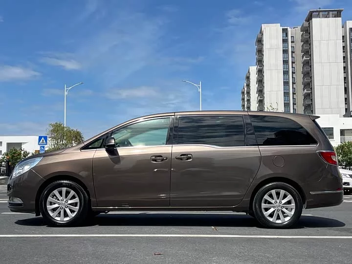 Buick GL8