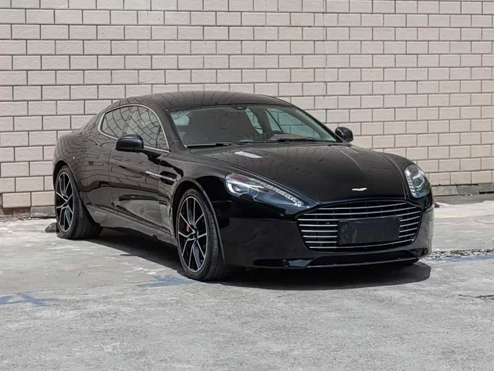 Aston Martin Rapide