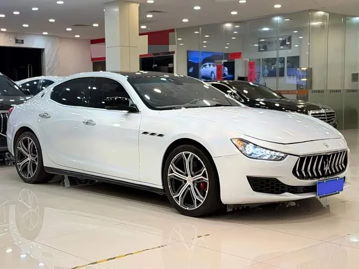 Maserati Ghibli