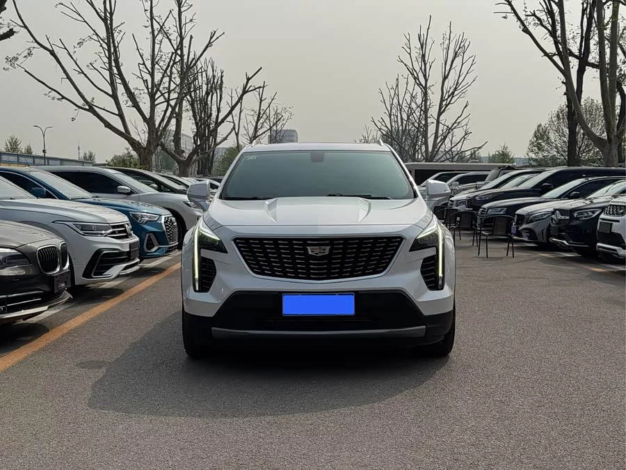 Cadillac XT4