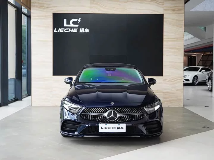 Mercedes-Benz CLS