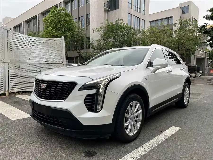 Cadillac XT4