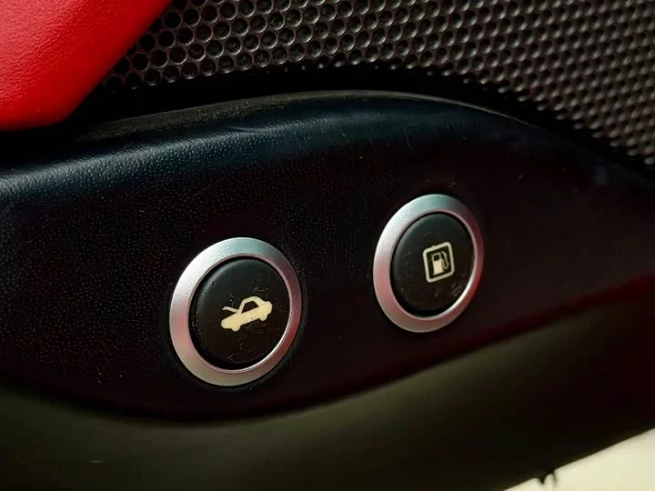 ferrari 488