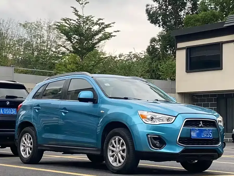 Mitsubishi ASX