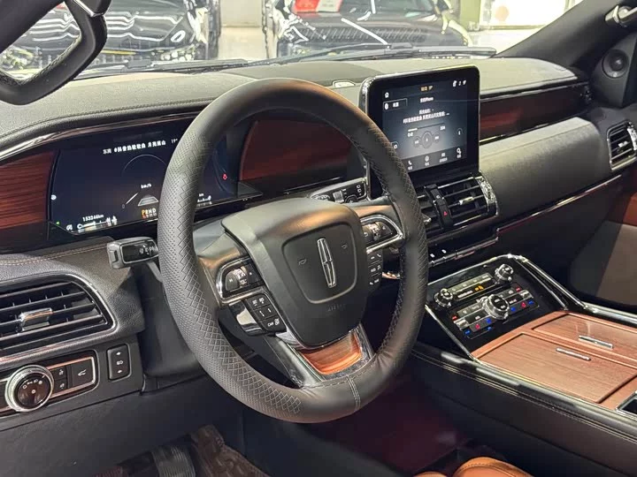 Lincoln pilot