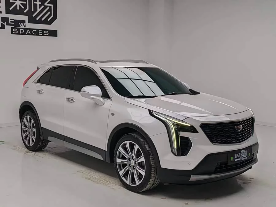 Cadillac XT4