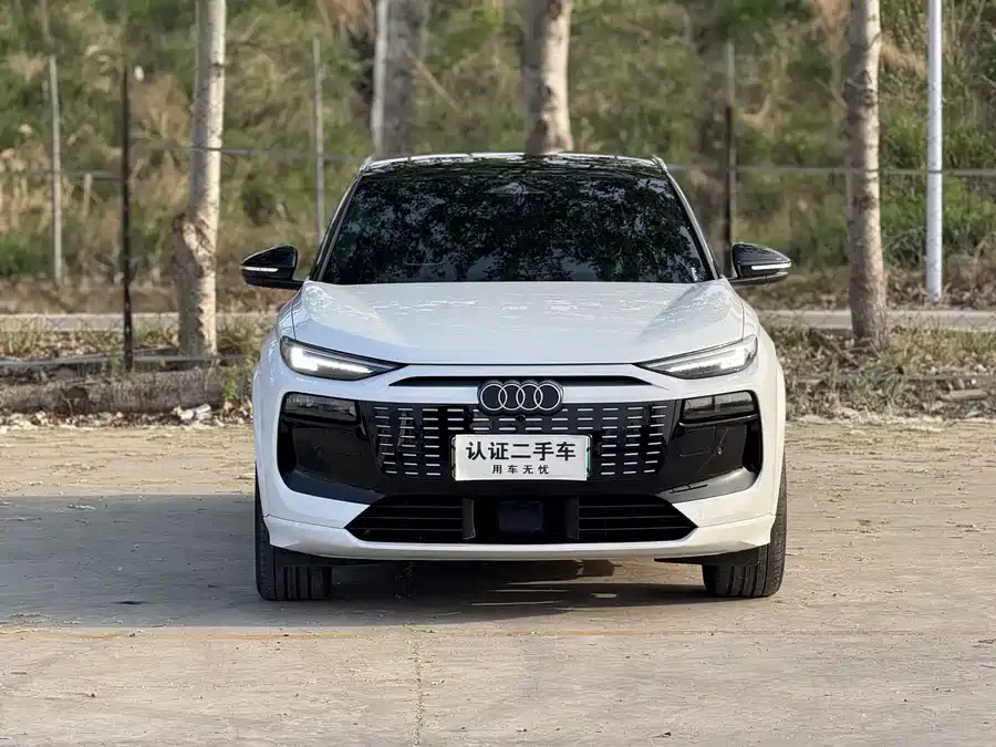 Audi Q6L e-tron