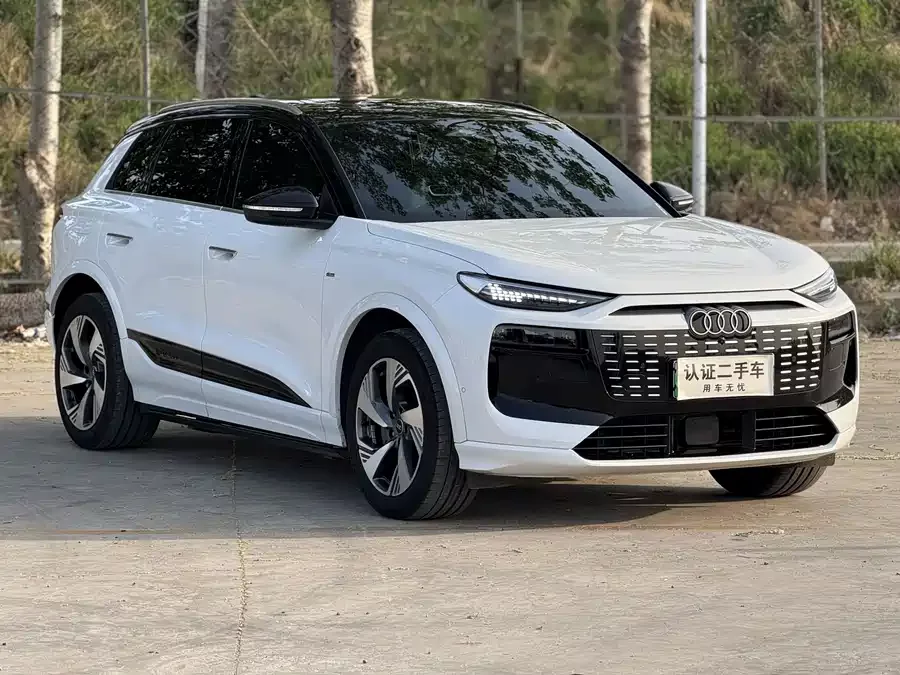 Audi Q6L e-tron