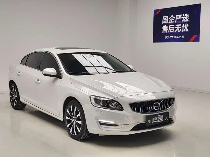 Volvo S60