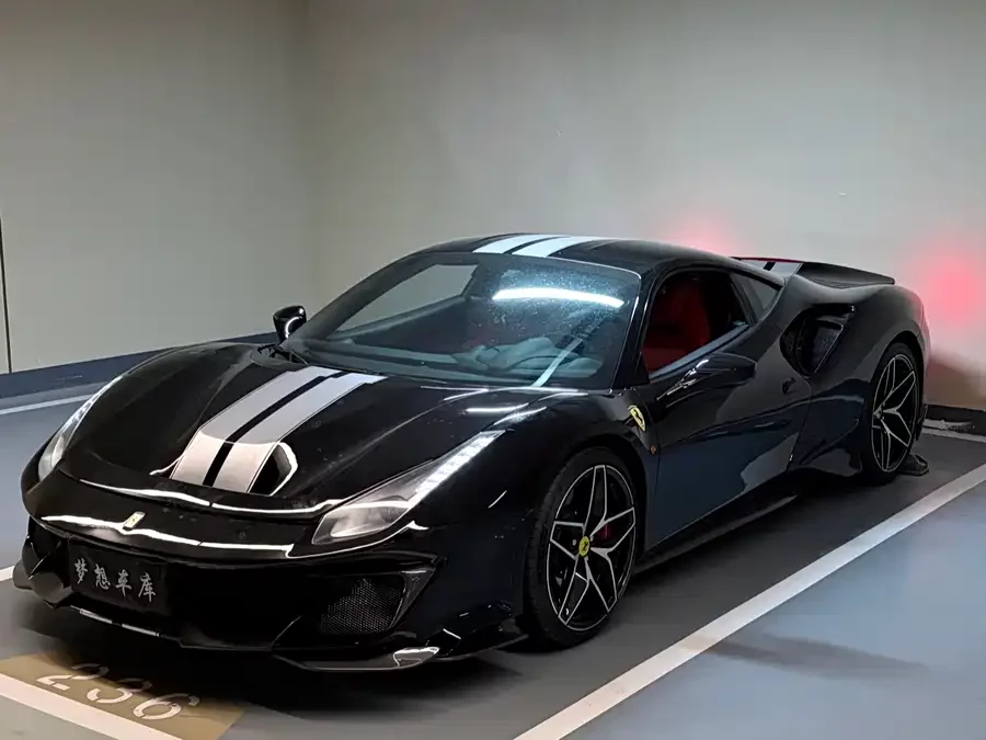 Ferrari 488