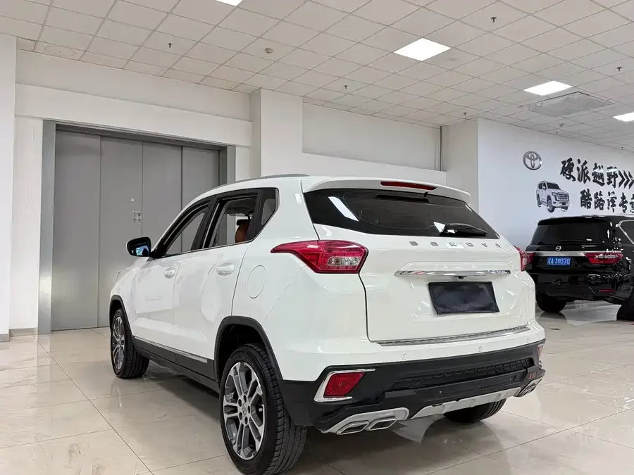 BAIC Saab X35