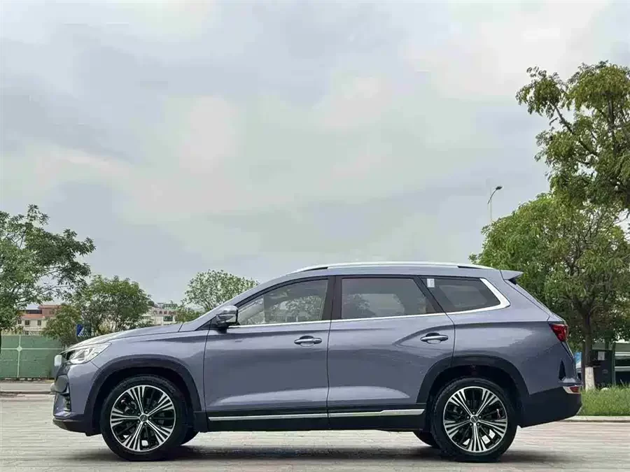 Jetour X90