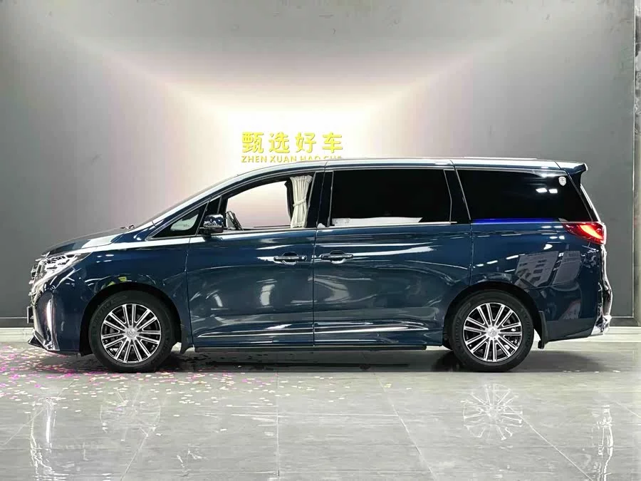 GAC Trumpchi M8