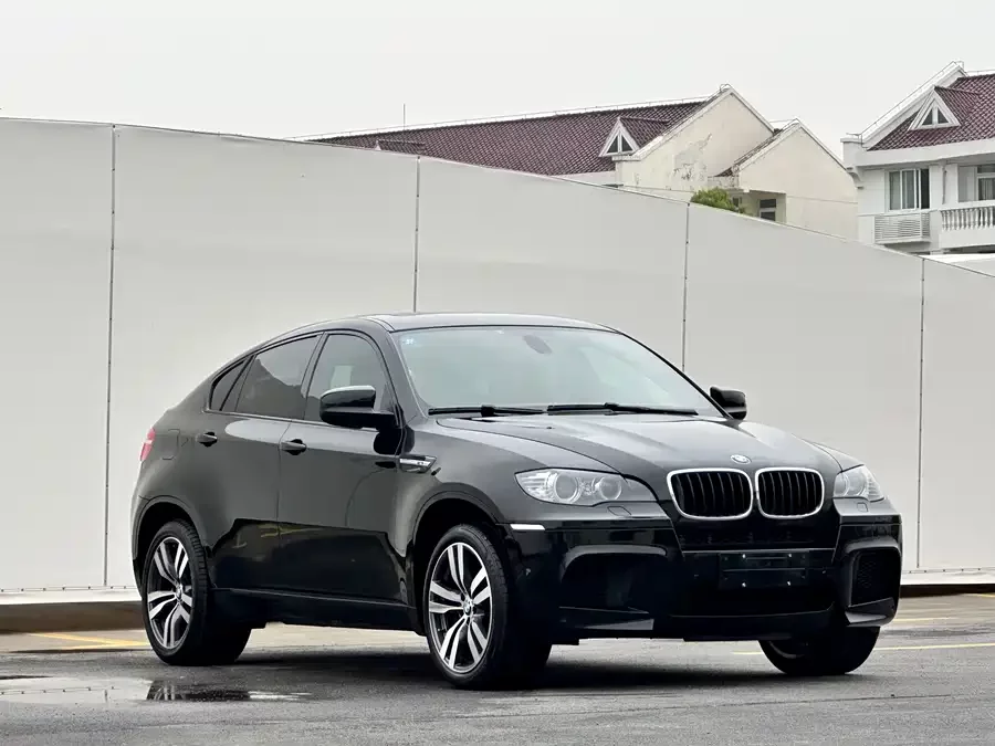 BMW X6 M