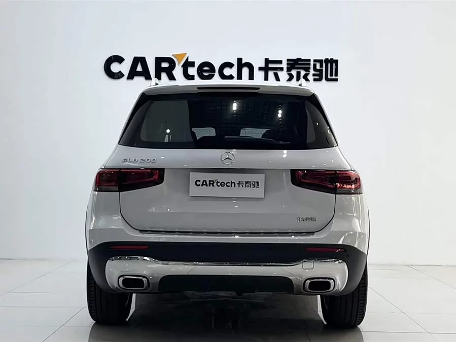 Mercedes Benz GLB