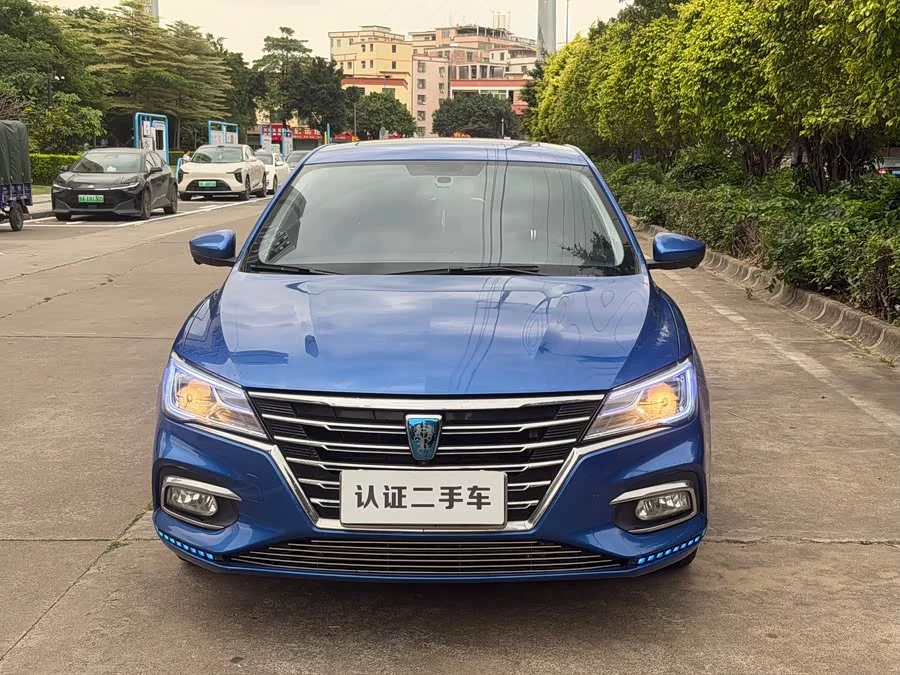 Roewe i5