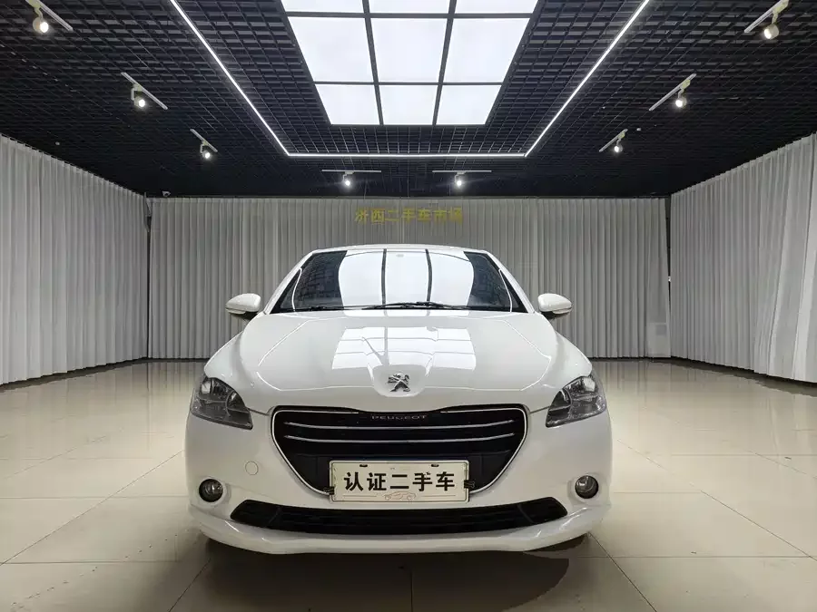 Peugeot 301