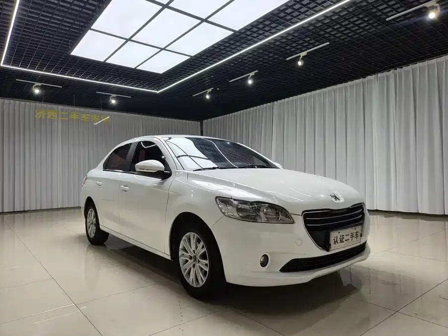 Peugeot 301