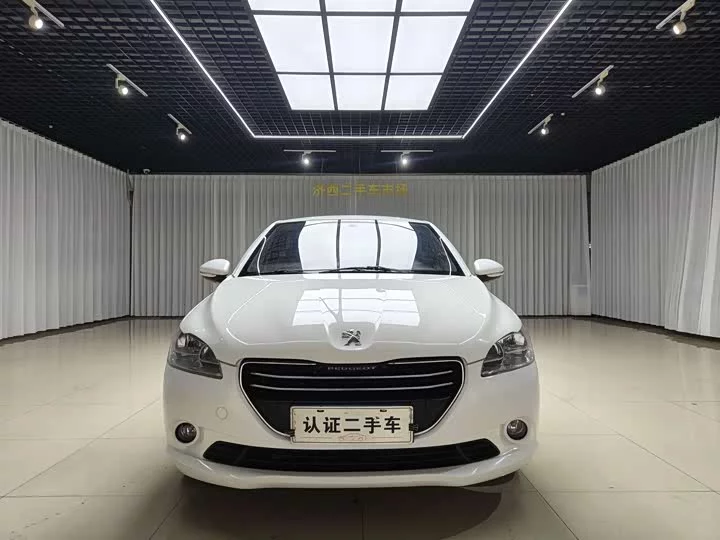Peugeot 301