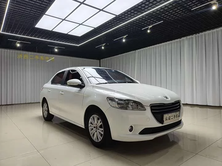 Peugeot 301