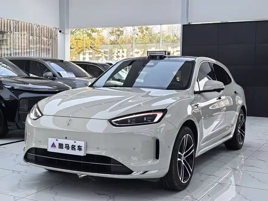 AITO Wenjie M5
