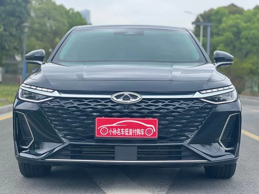Chery Arrizo 8