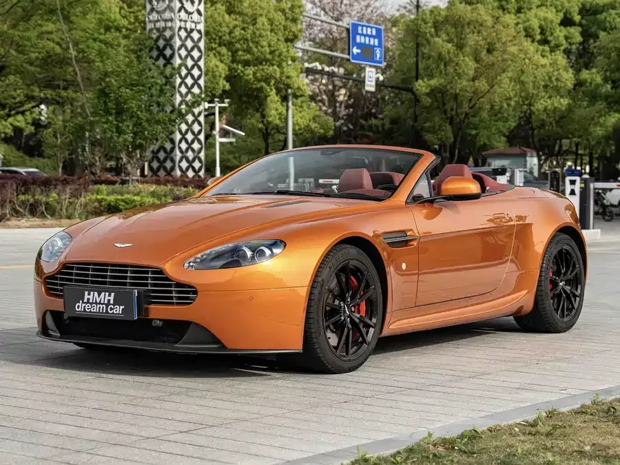 Aston Martin V8 Vantage