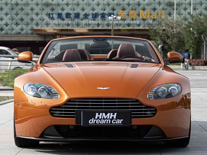 Aston Martin V8 Vantage