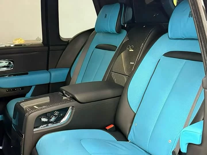 Rolls Royce Cullinan