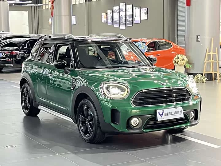 MINI COUNTRYMAN