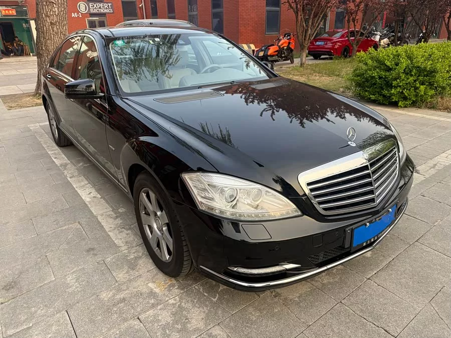 Mercedes Benz S class