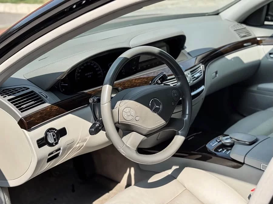 Mercedes Benz S class