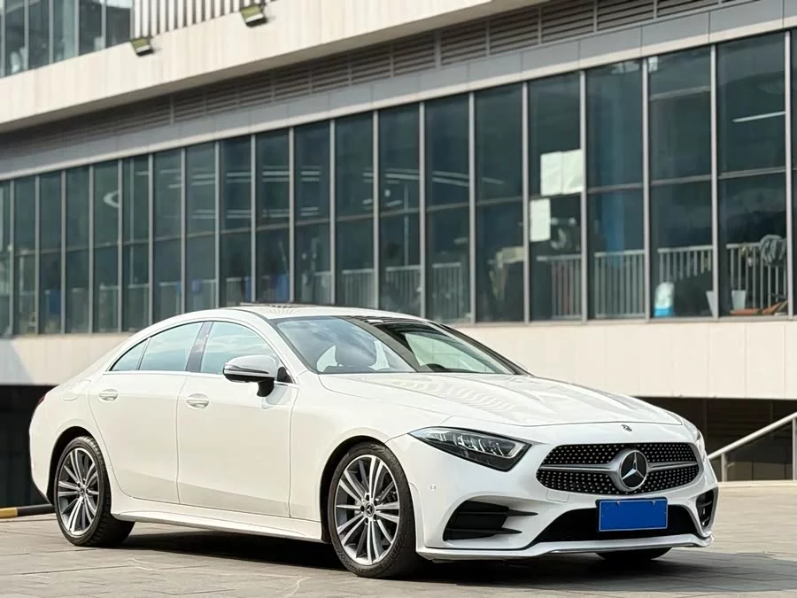 Mercedes Benz CLS