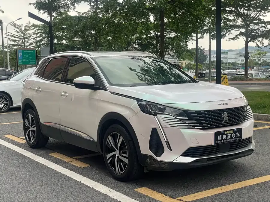 Peugeot 4008