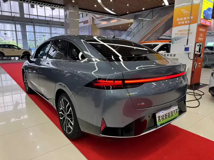 Xpeng P5