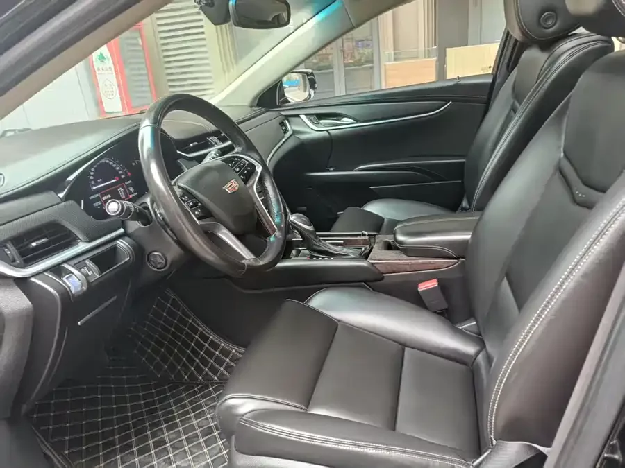 Cadillac XTS