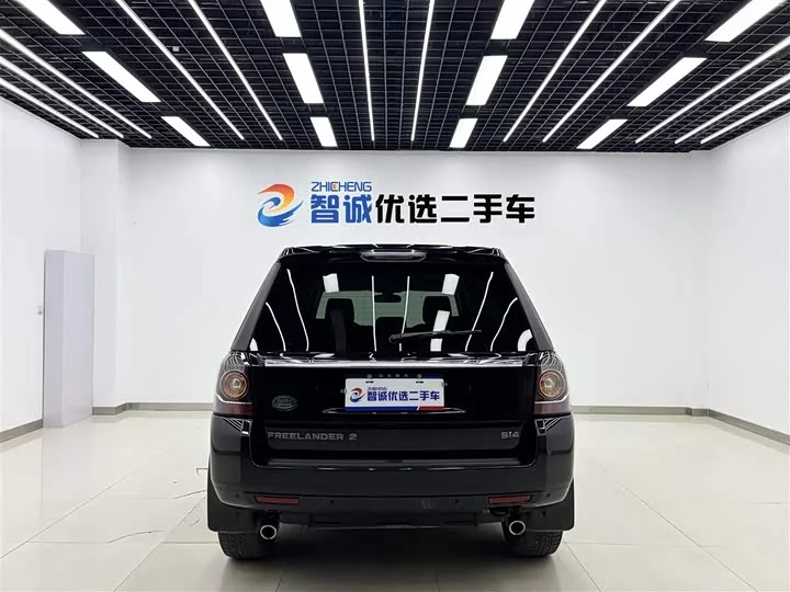 Land Rover Freelander 2